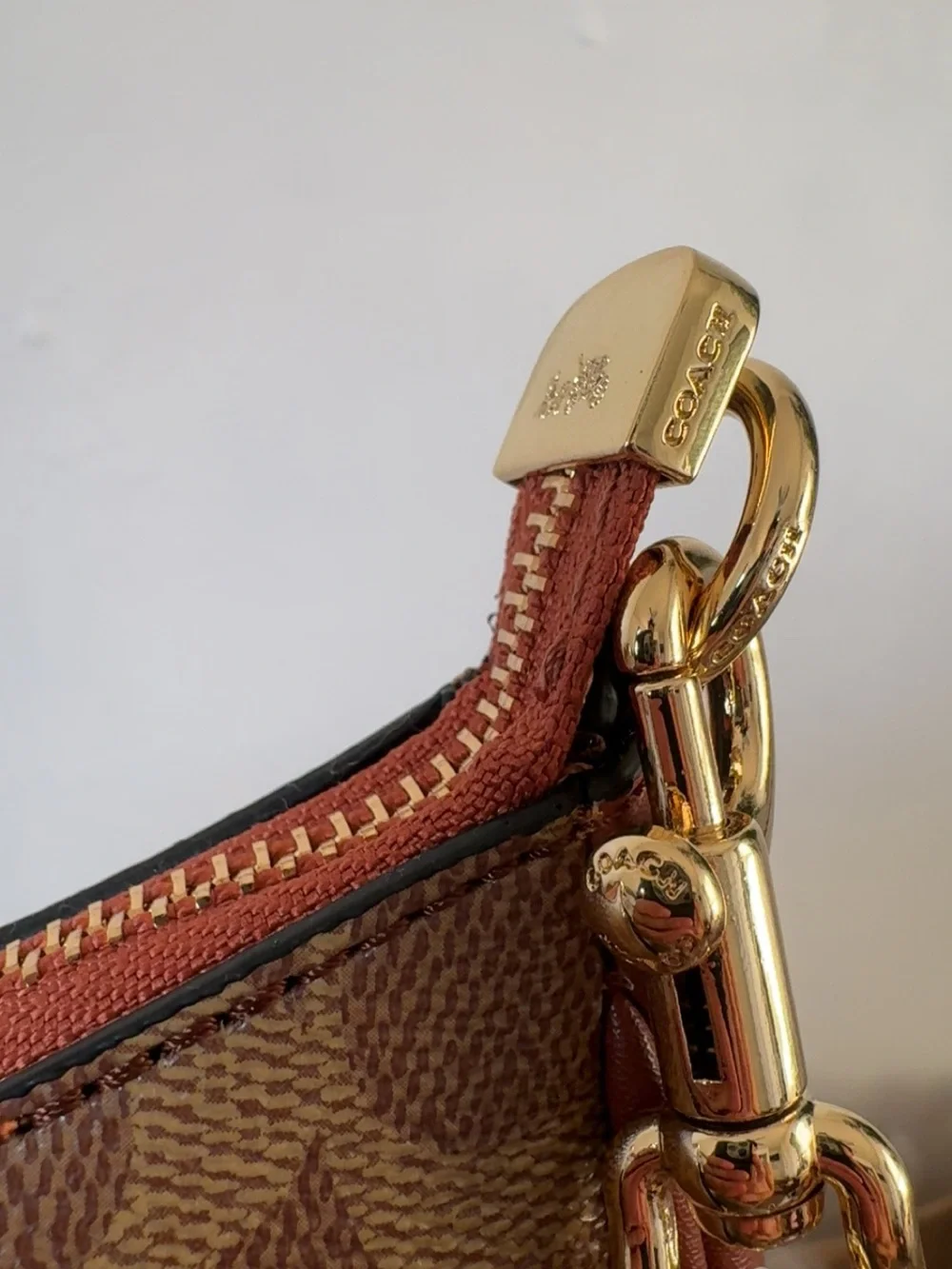 🤎COACH Teri Shoulder Bag In Signature Canvas Brown ( Same Day Shipping)🤎 - Picture 5 of 13